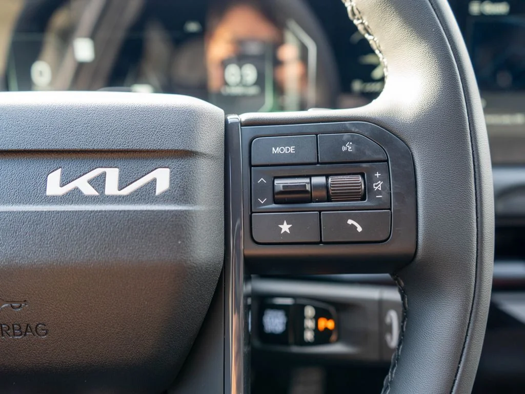 New 2027 Wolf Gray Kia X-Pro SX Prestige image 24