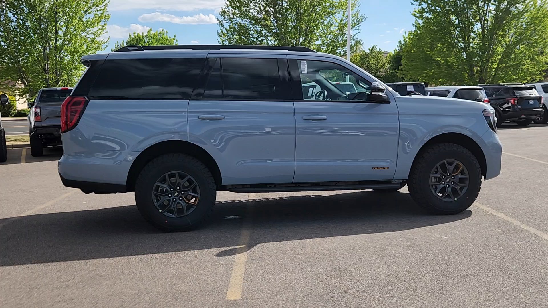 New 2026 Glacier Gray Metallic Tri-Coat Ford Tremor image 11