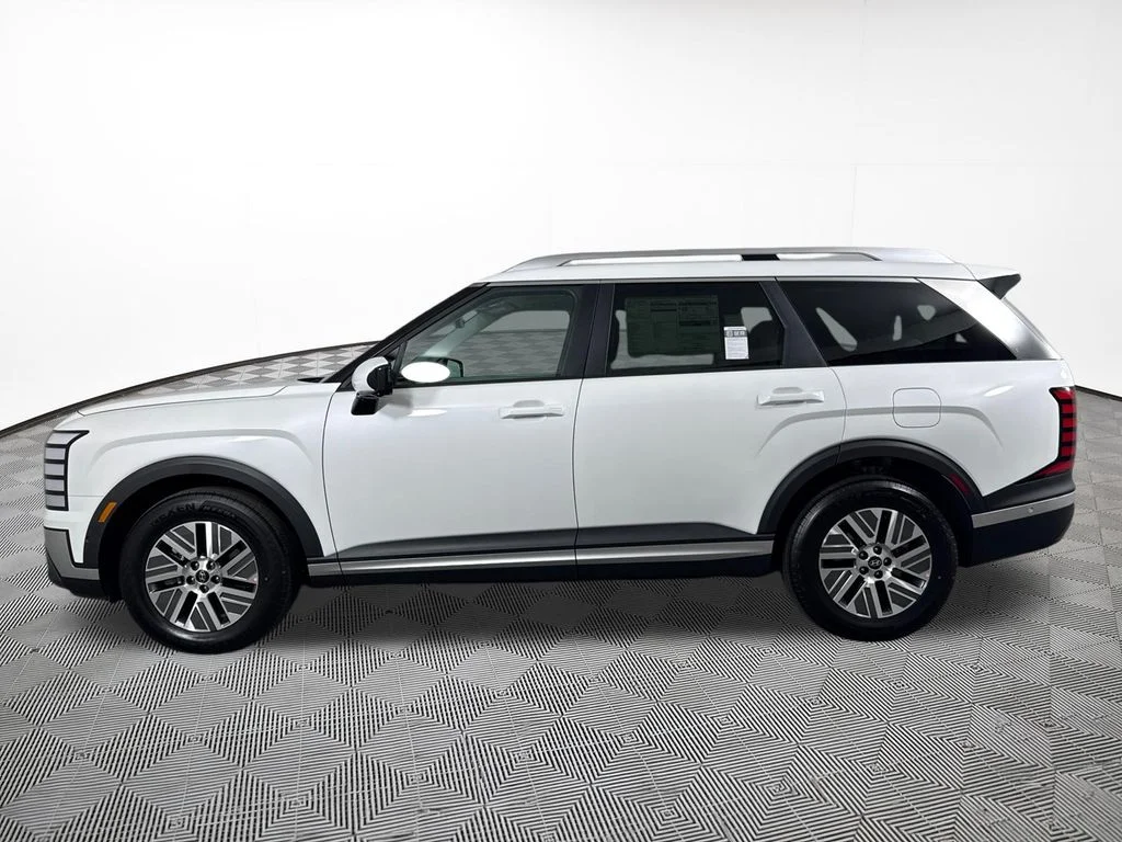New 2026 White Hyundai SEL Premium image 2