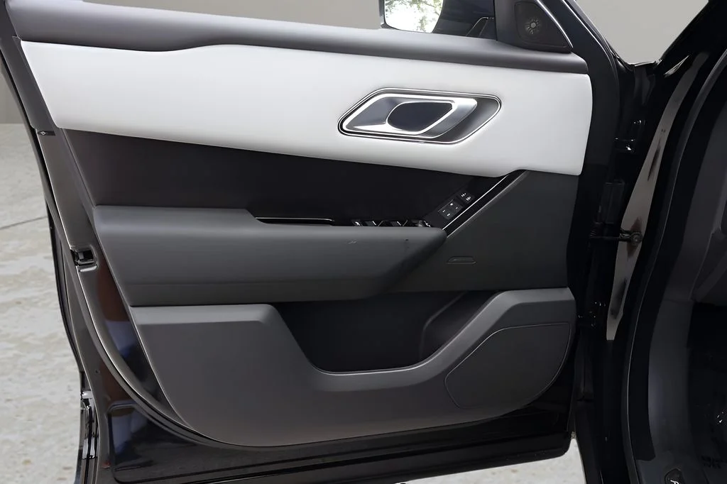 2026 Land Rover Range Rover Velar Dynamic SE - Photo 10