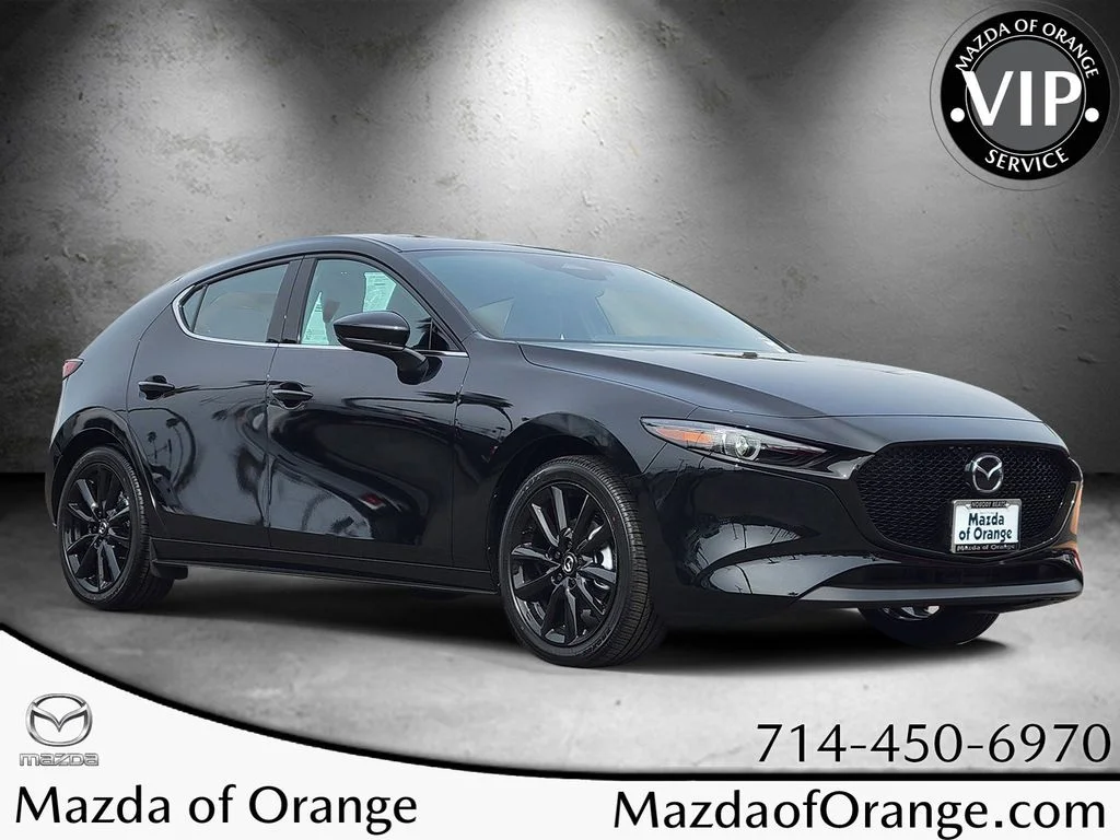 2026 Mazda CX-3 Premium MT 5-Door SKYACTIV's photo