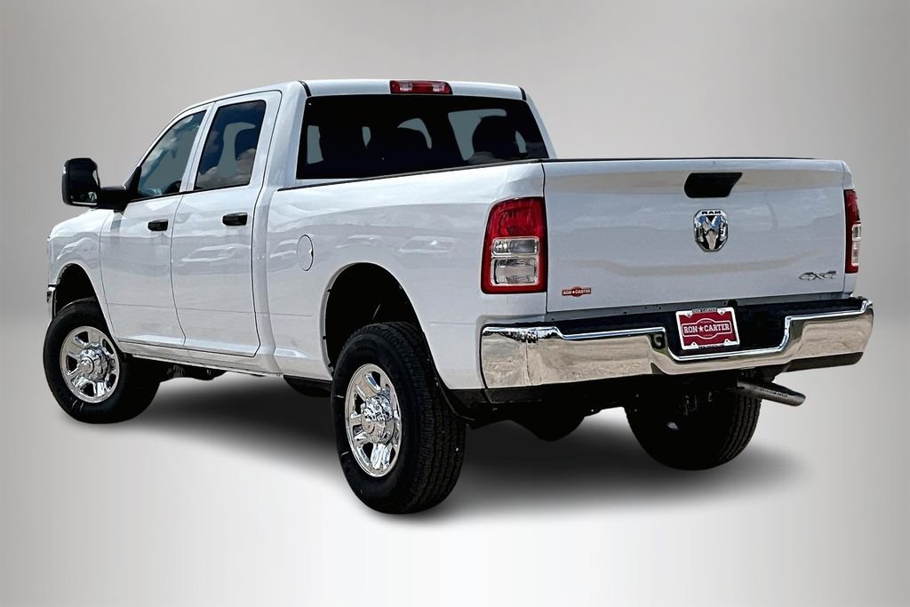 New 2024 Ram 2500 Tradesman 4D Crew Cab