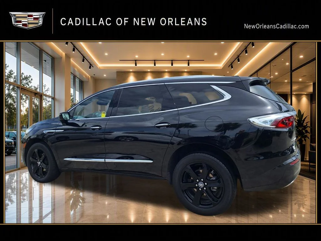 Used 2023 Black Buick Essence image 5