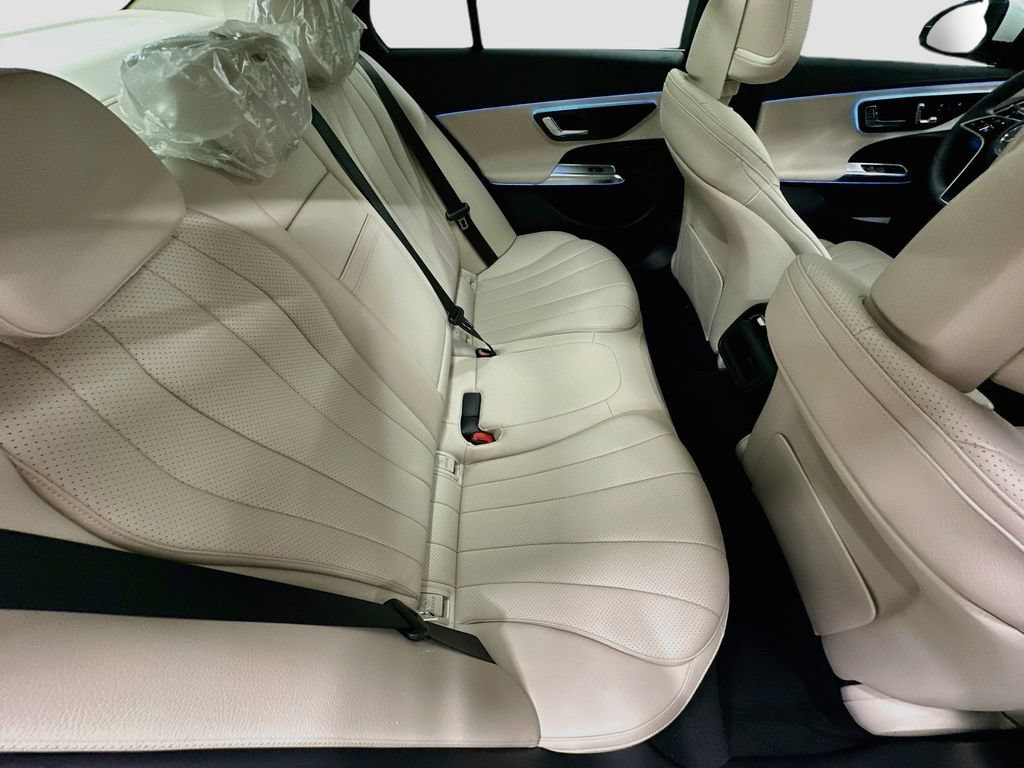 New 2026 Polar White Mercedes-Benz E 350 image 63