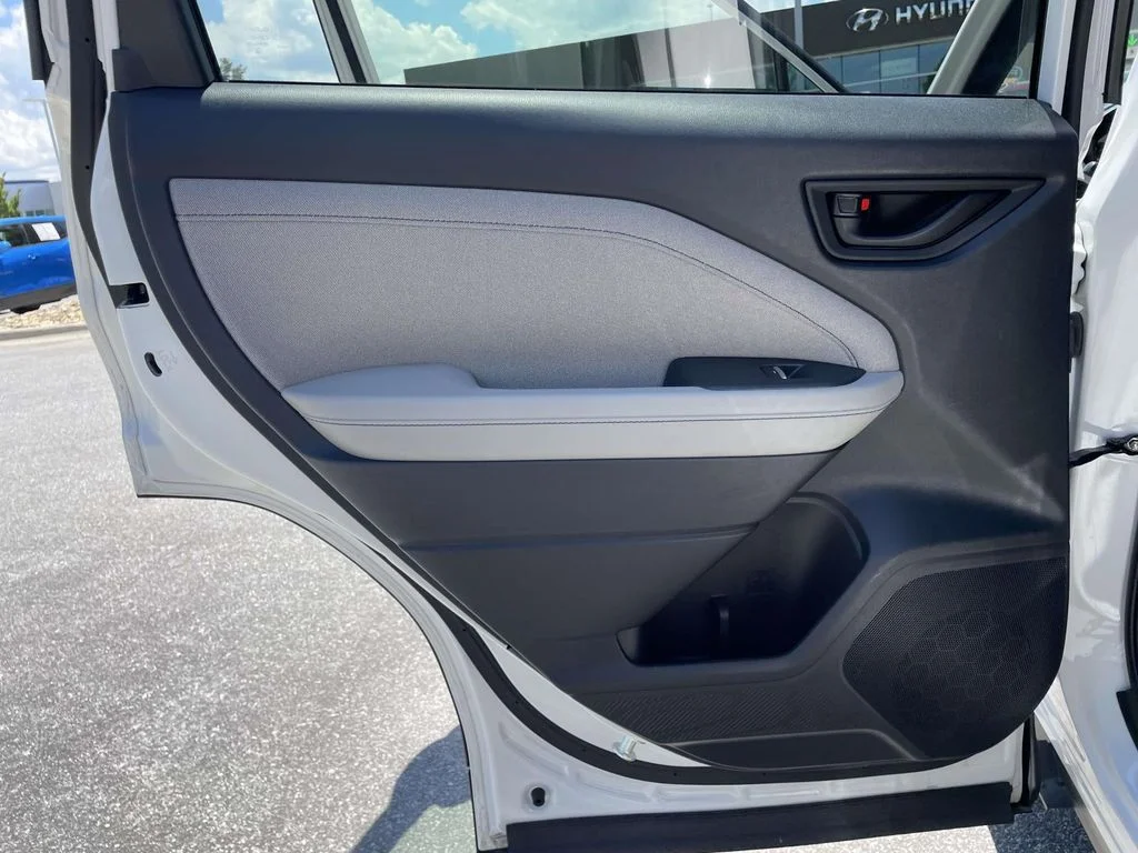 Certified Used 2025 Crystal White Pearl Subaru Premium image 2