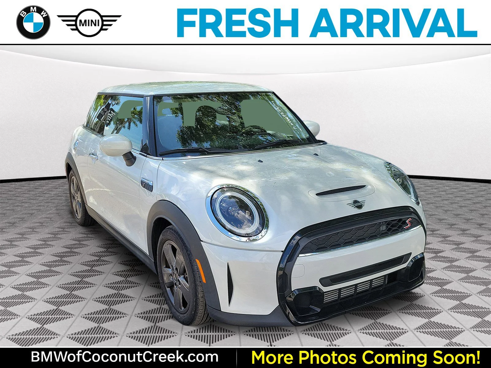 2024 MINI Hardtop Cooper S's photo