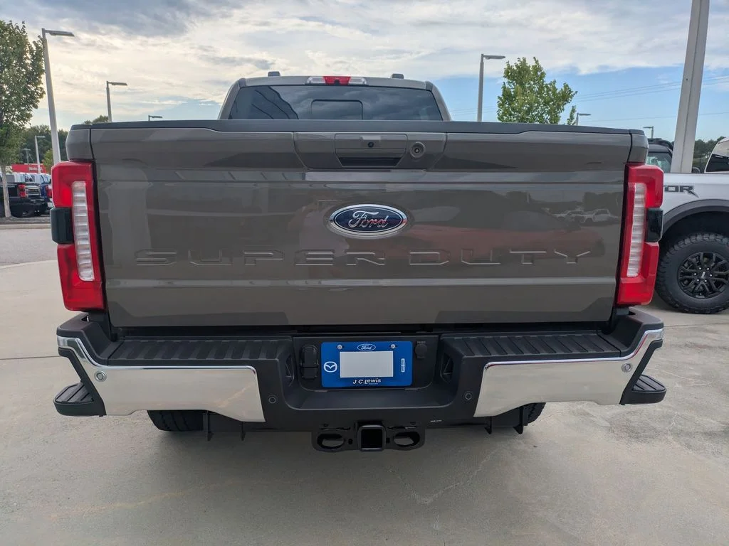 New 2026 Marsh Gray Ford Lariat image 5