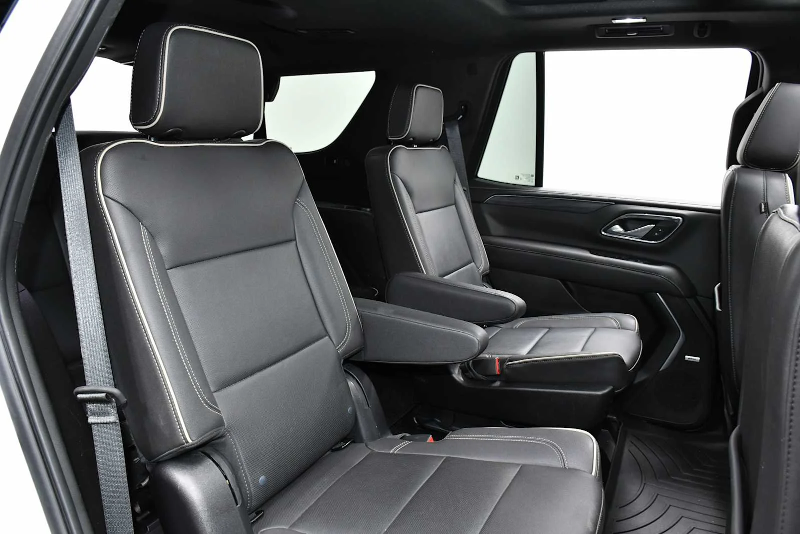 Used 2022 Summit White GMC SLT image 24