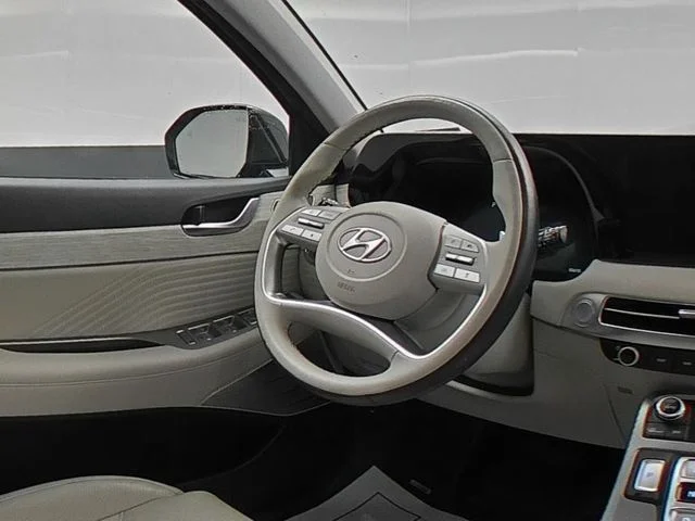 Used 2024 White Hyundai Calligraphy image 35