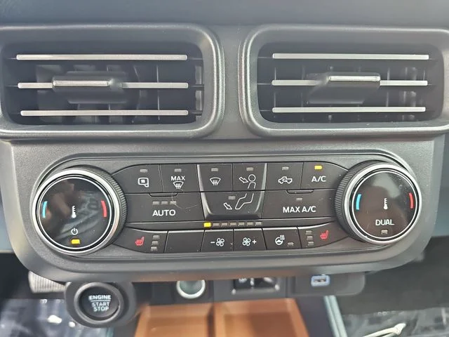 Used 2024 Silver Ford Lariat image 25