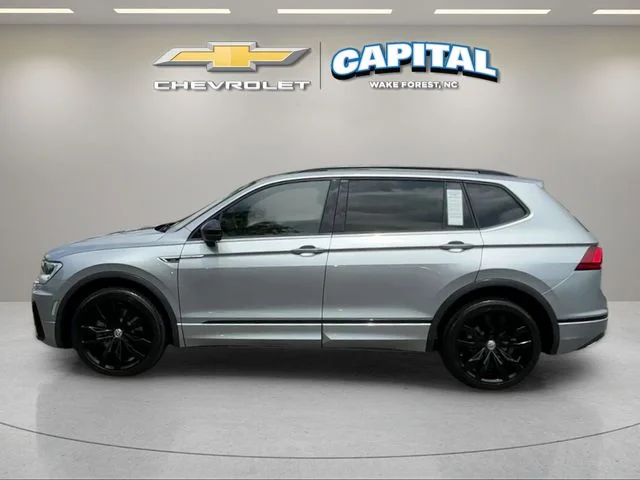 Used 2021 Silver Volkswagen 2.0T SE R-Line Black image 2