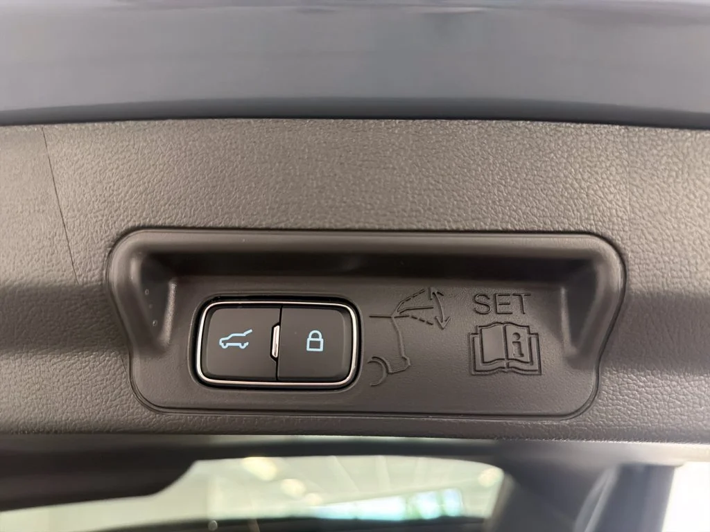 New 2027 Vapor Blue Metallic Ford ST-Line image 10
