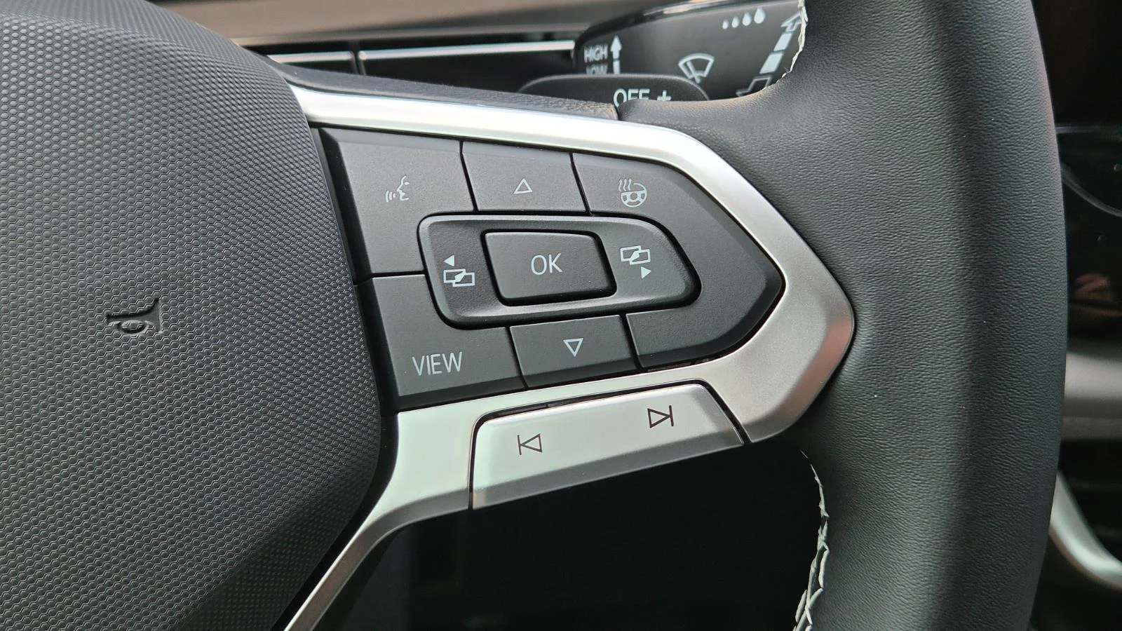 2026 Volkswagen Atlas Cross Sport SEL - Photo 25
