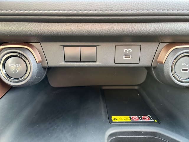 Used 2024 White Toyota MAX Limited image 20