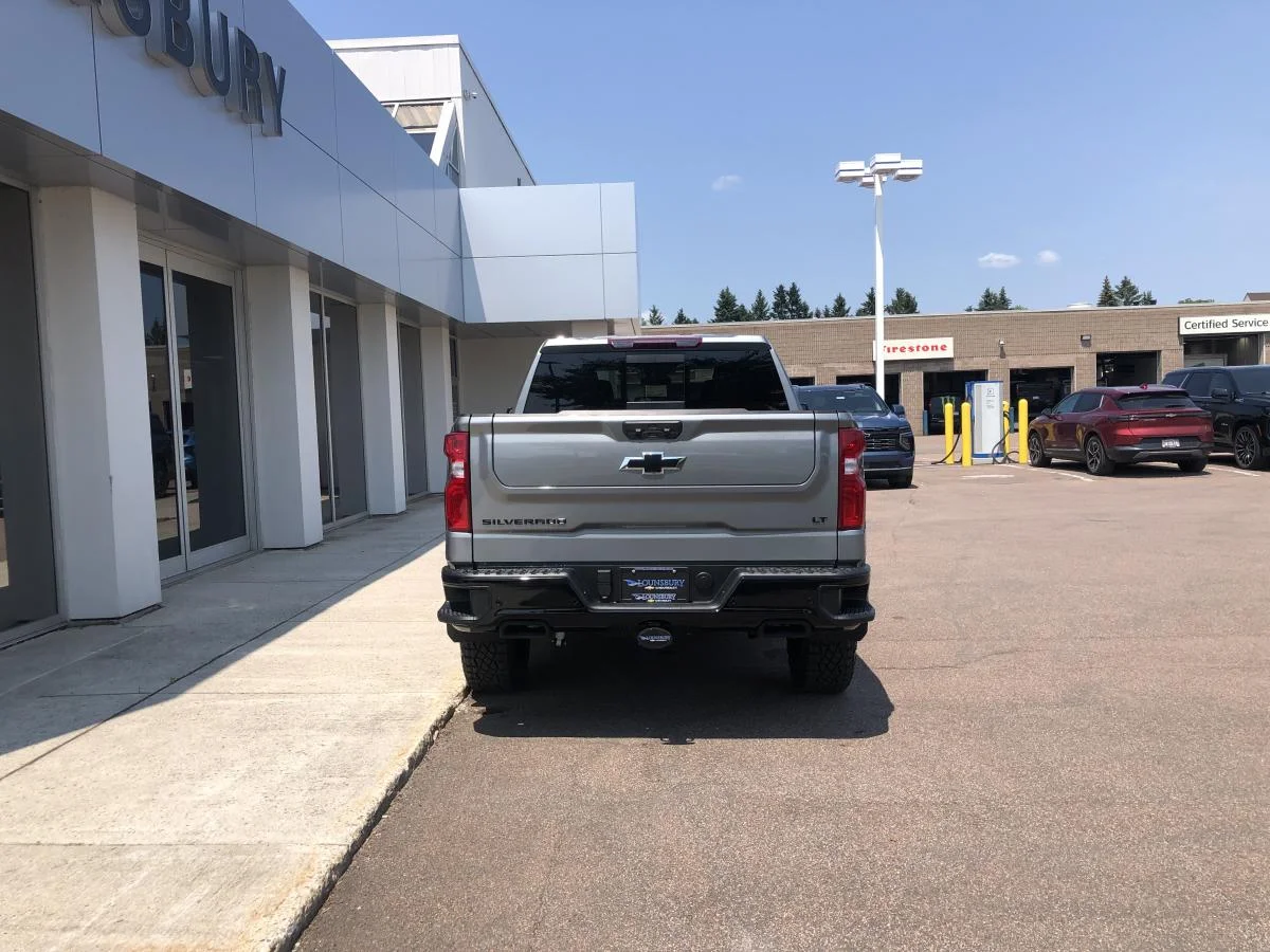 New 2026 Grey Chevrolet 4wd Crew Cab 147" Lt image 6