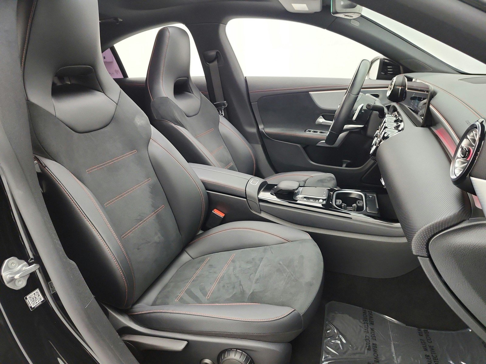 Used 2022 Night Black Mercedes-Benz CLA 250 image 20