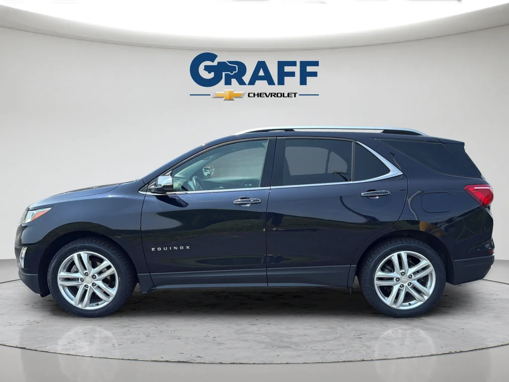 Used 2020 Chevrolet Equinox Premier with VIN 3GNAXPEX7LS527603 for sale in Burns Harbor, IN