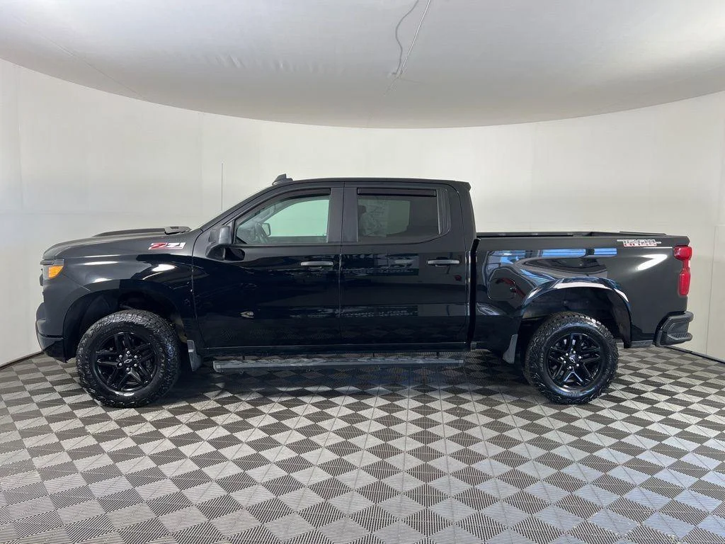 Used 2025 Black Chevrolet Custom Trail Boss image 23