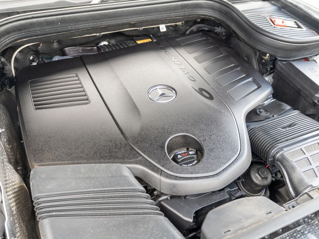 Used 2024 Gray Mercedes-Benz GLE 450 image 37