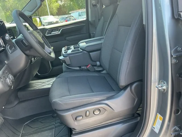 2026 Chevrolet Silverado 1500 RST - Photo 13