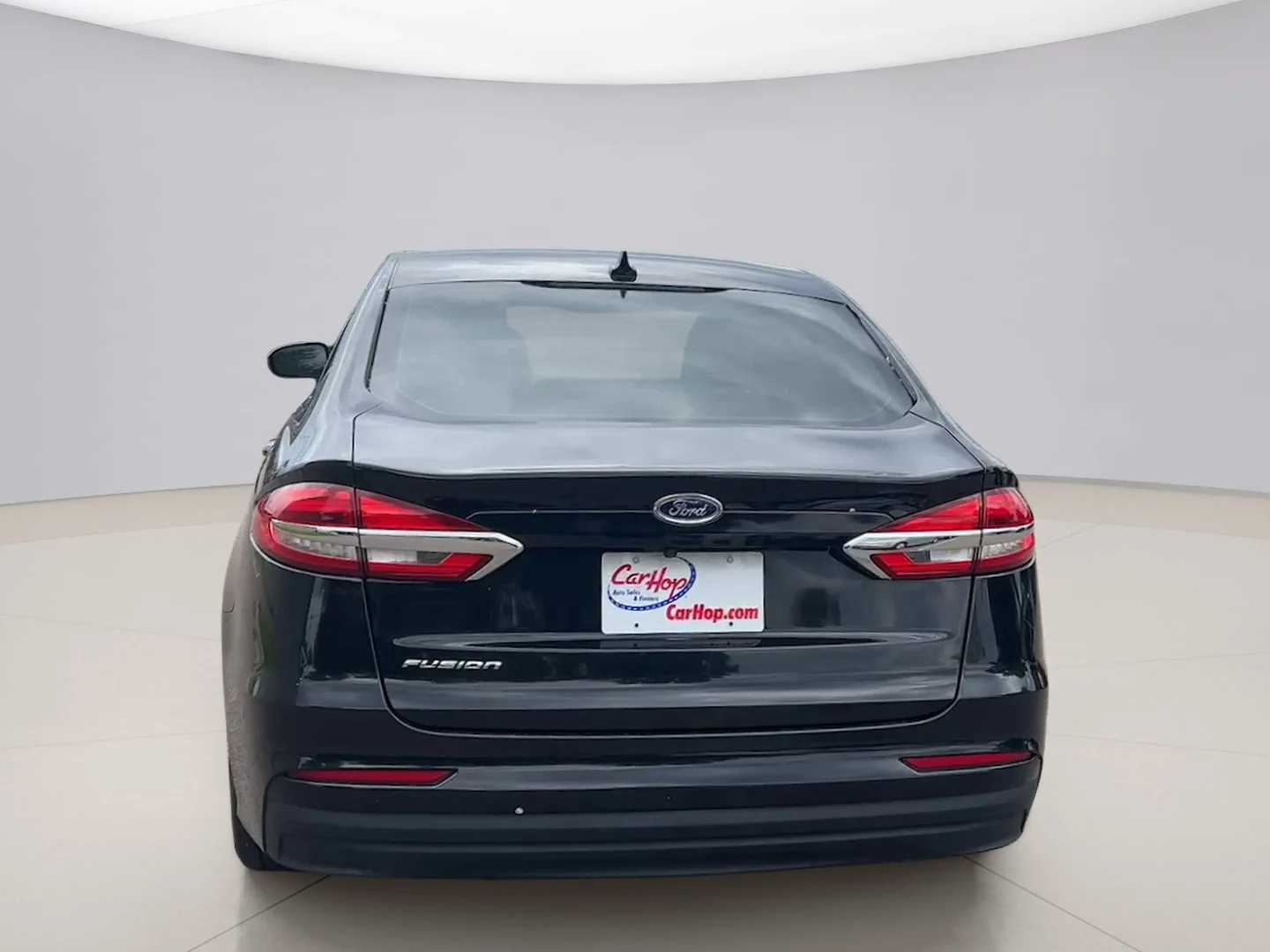 Used 2020 Black Ford S image 4