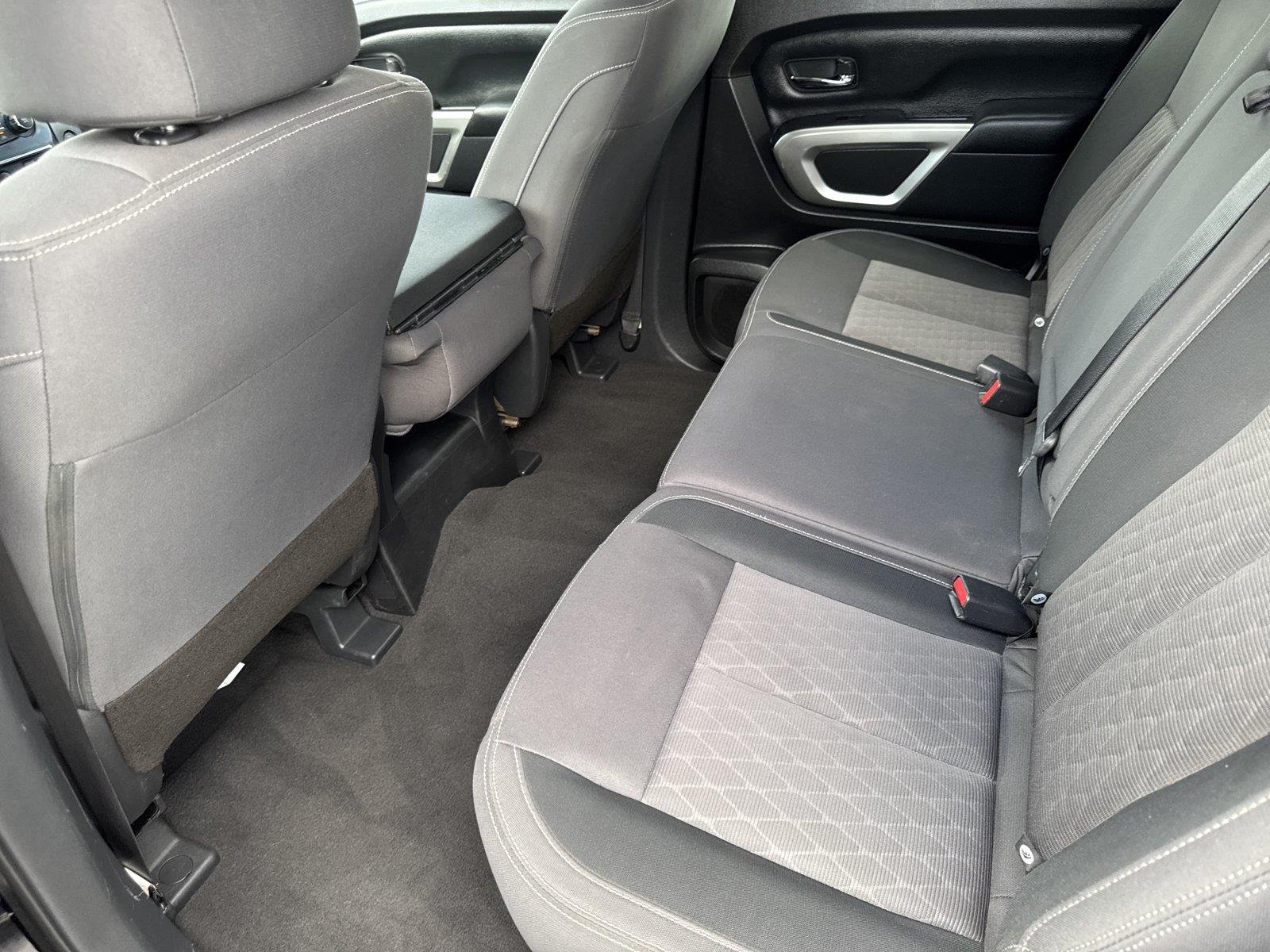 Used 2022 Super Black Nissan SV image 29