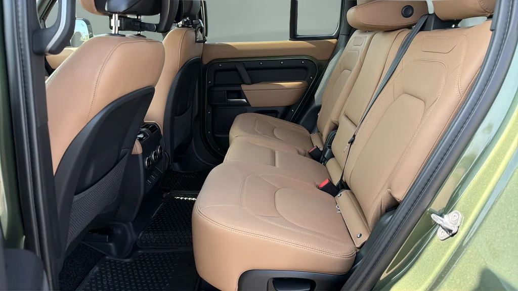 New 2026 Green Land Rover S image 19