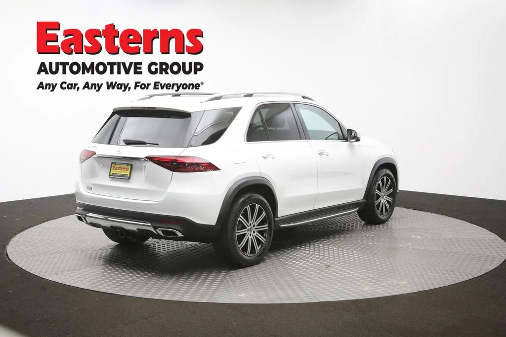Used 2025 White Mercedes-Benz GLE 450e image 41