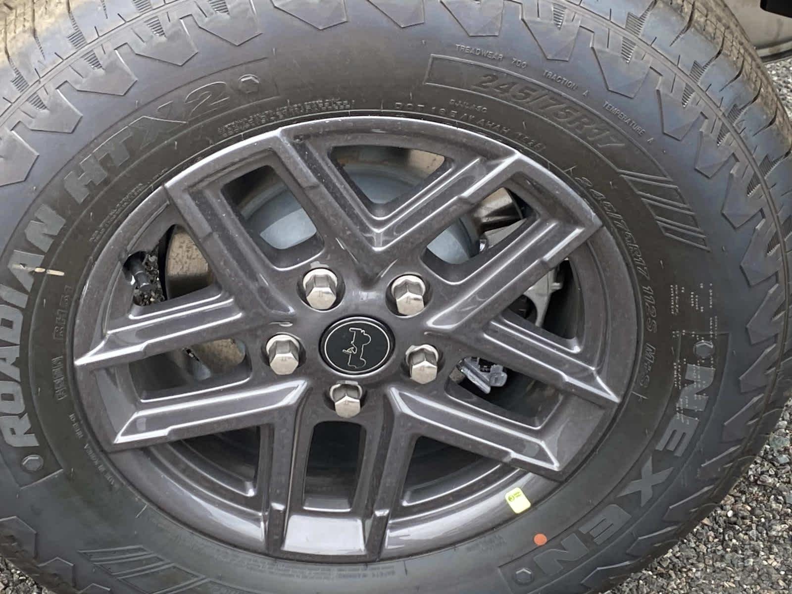 New 2026 Reign Exterior Paint Jeep Sport S image 6