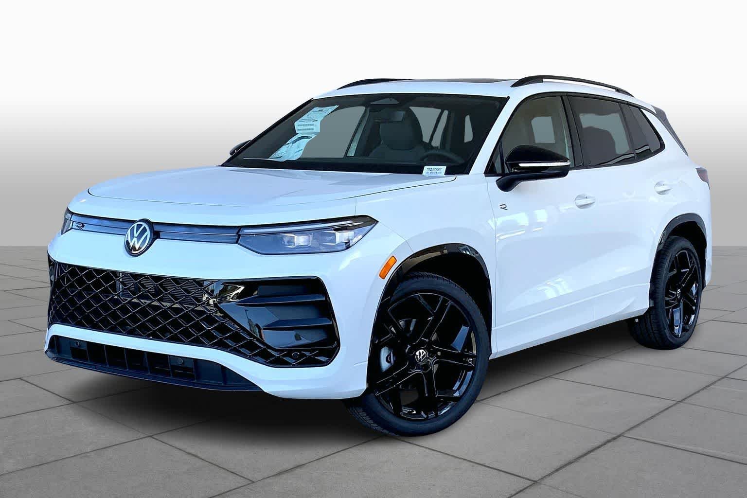2026 Volkswagen Tiguan SE R-Line Black