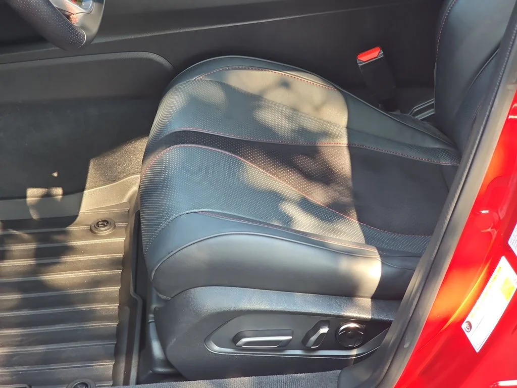 2025 Acura TLX A-SPEC Package - Photo 31