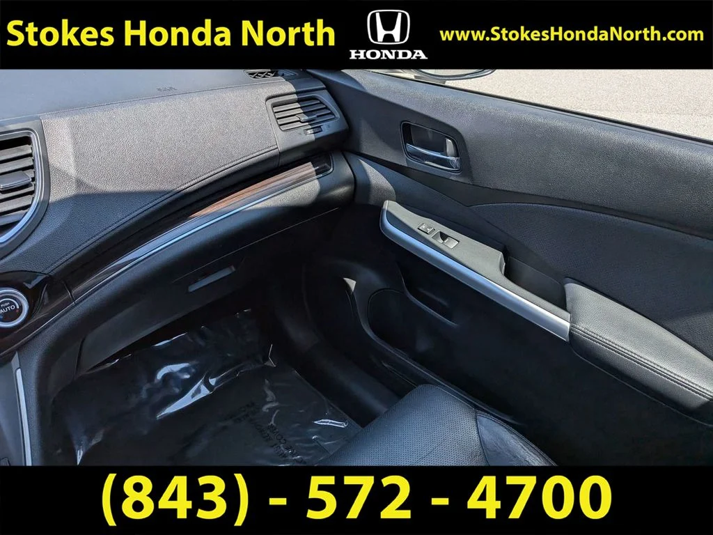 Used 2015 White Honda EX-L image 22