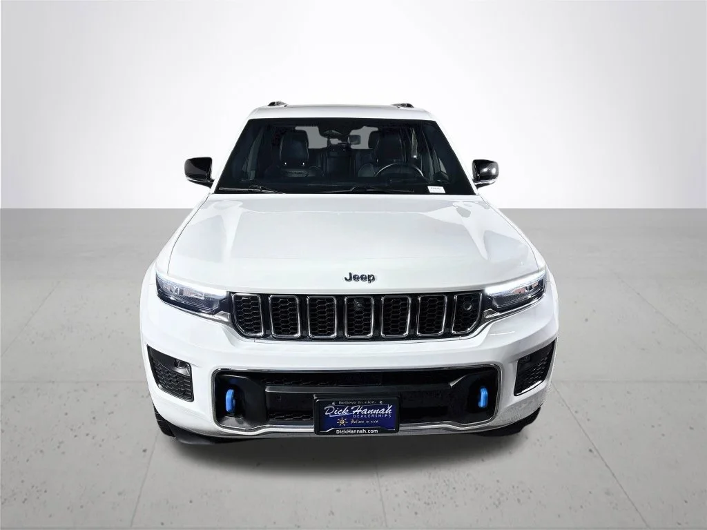 Used 2023 White Jeep Overland 4xe image 3