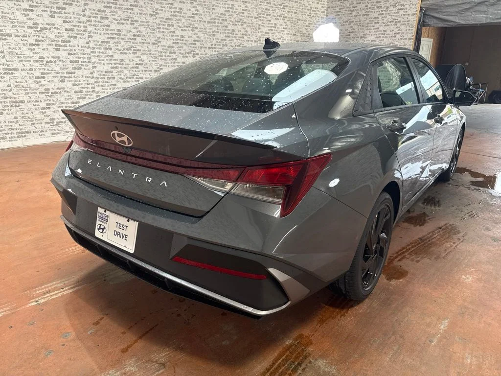 New 2026 Ecotronic Gray Hyundai SEL Sport image 7
