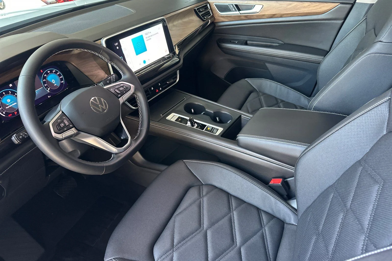 New 2026 White Volkswagen 2.0T SE image 8
