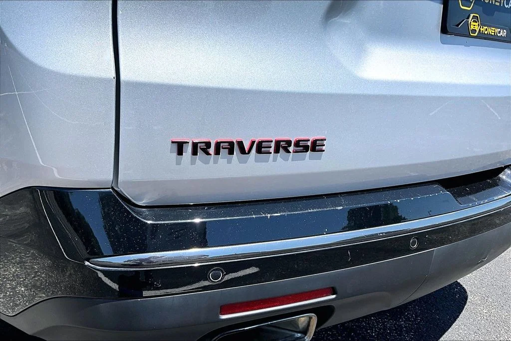 Certified Used 2019 Silver Chevrolet Premier image 24