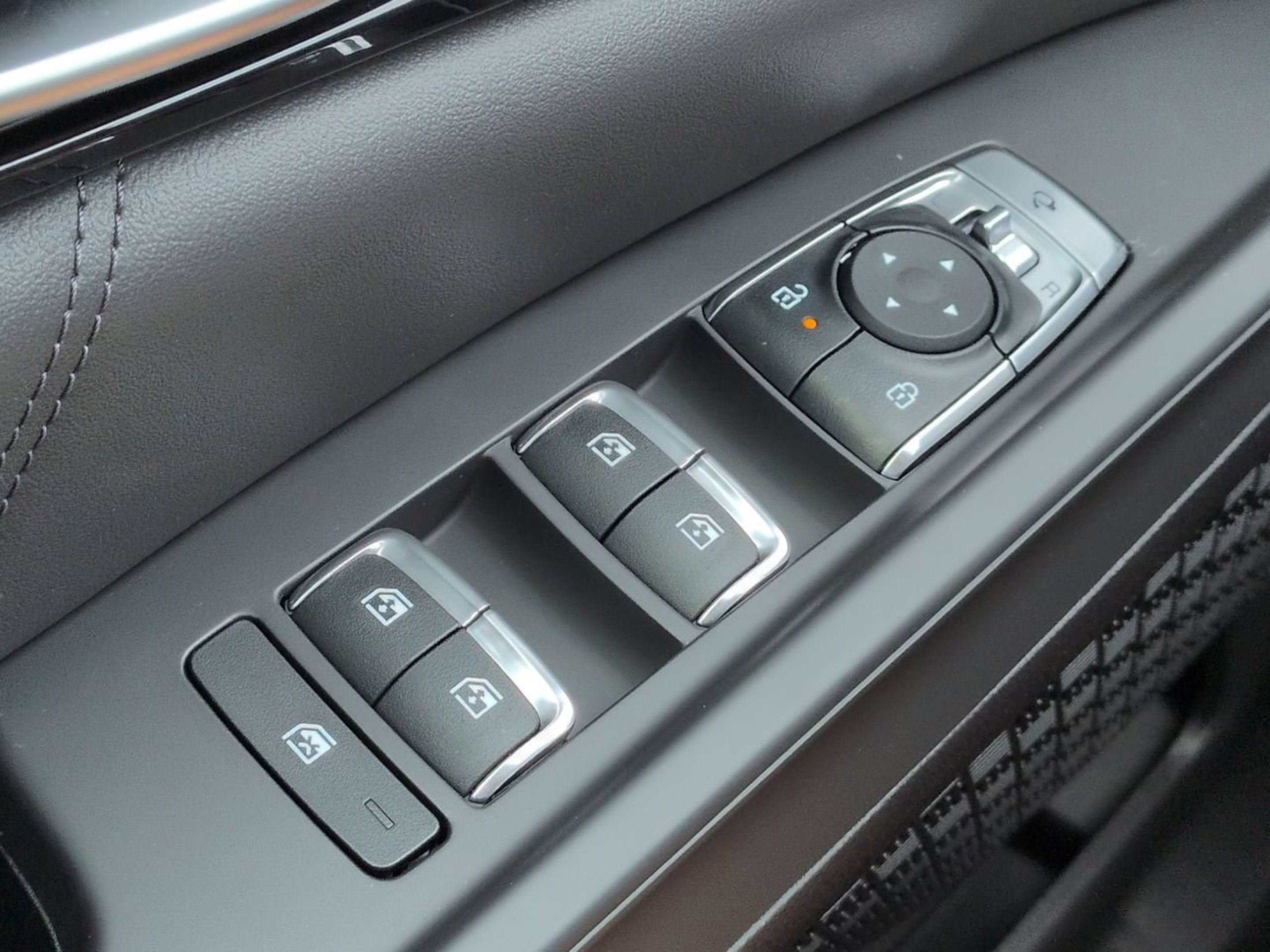 New 2026 Panthera Metal Kia SX Prestige image 30