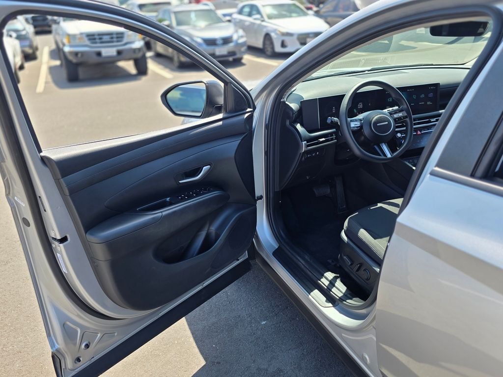 2025 Hyundai Tucson SEL - Photo 37