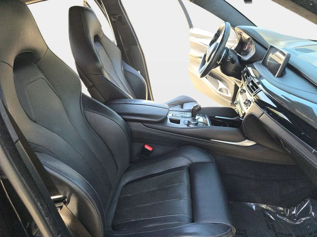 Used 2017 Black BMW Base image 12