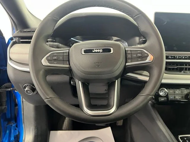 Used 2025 Blue Jeep Limited image 18