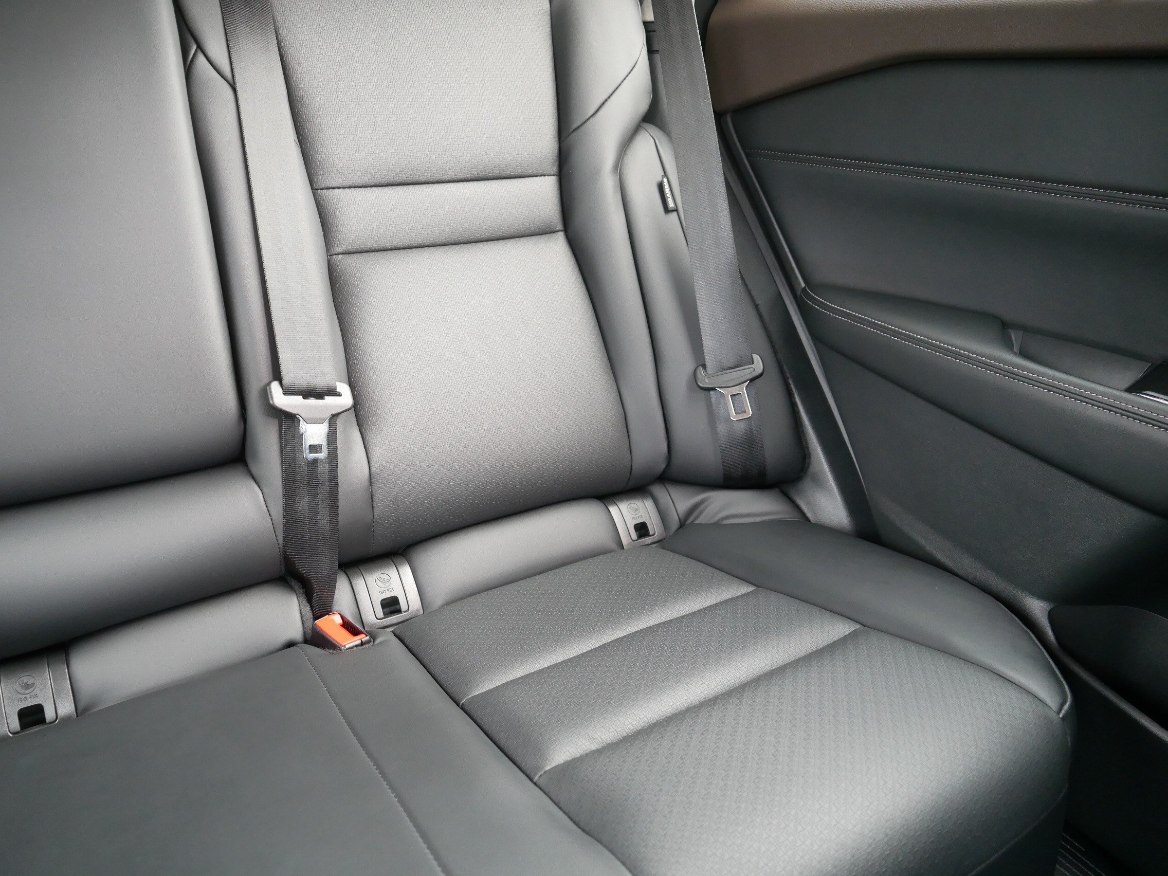 Used 2023 Gun Metallic Nissan SV image 14