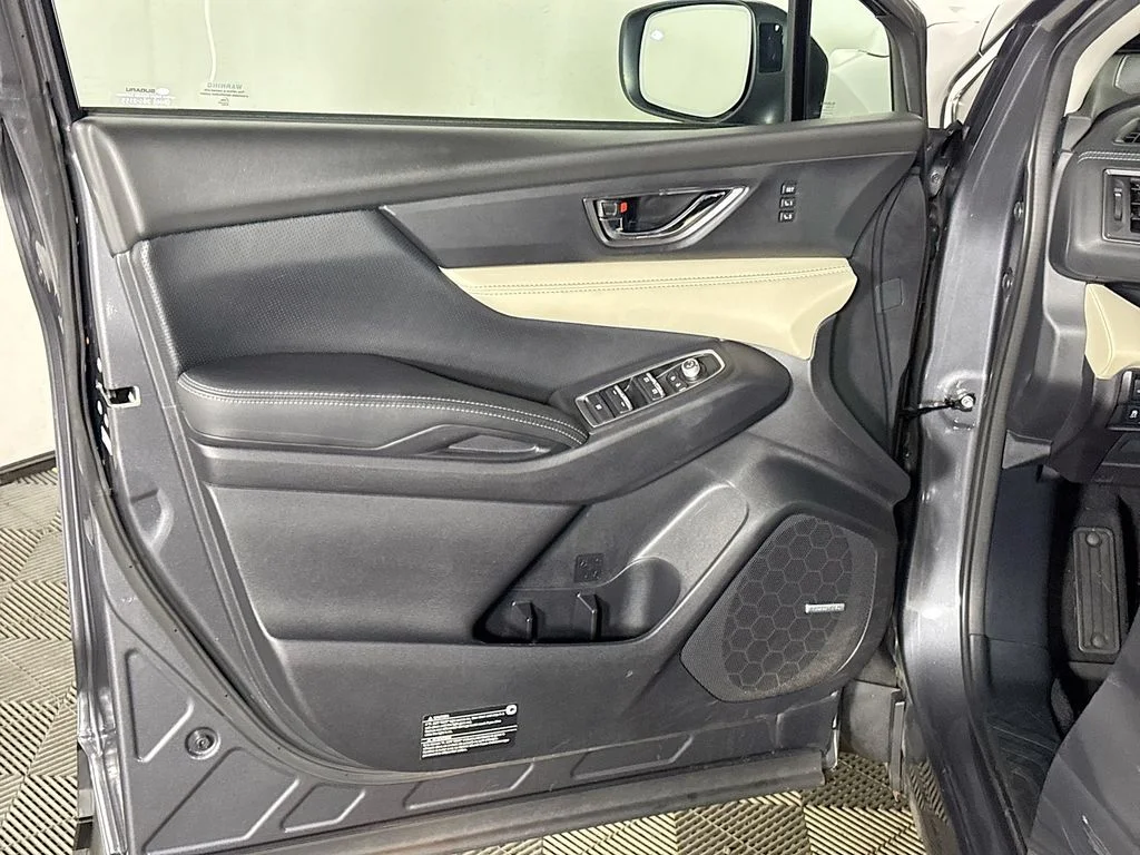 Used 2020 Gray Metallic Subaru Limited image 10