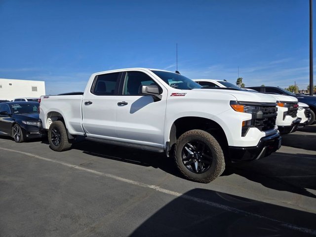 2023 Chevrolet Silverado 1500 Custom Trail Boss