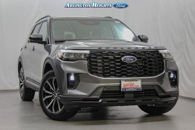 New 2026 Carbonized Gray Metallic Ford ST-Line image 1