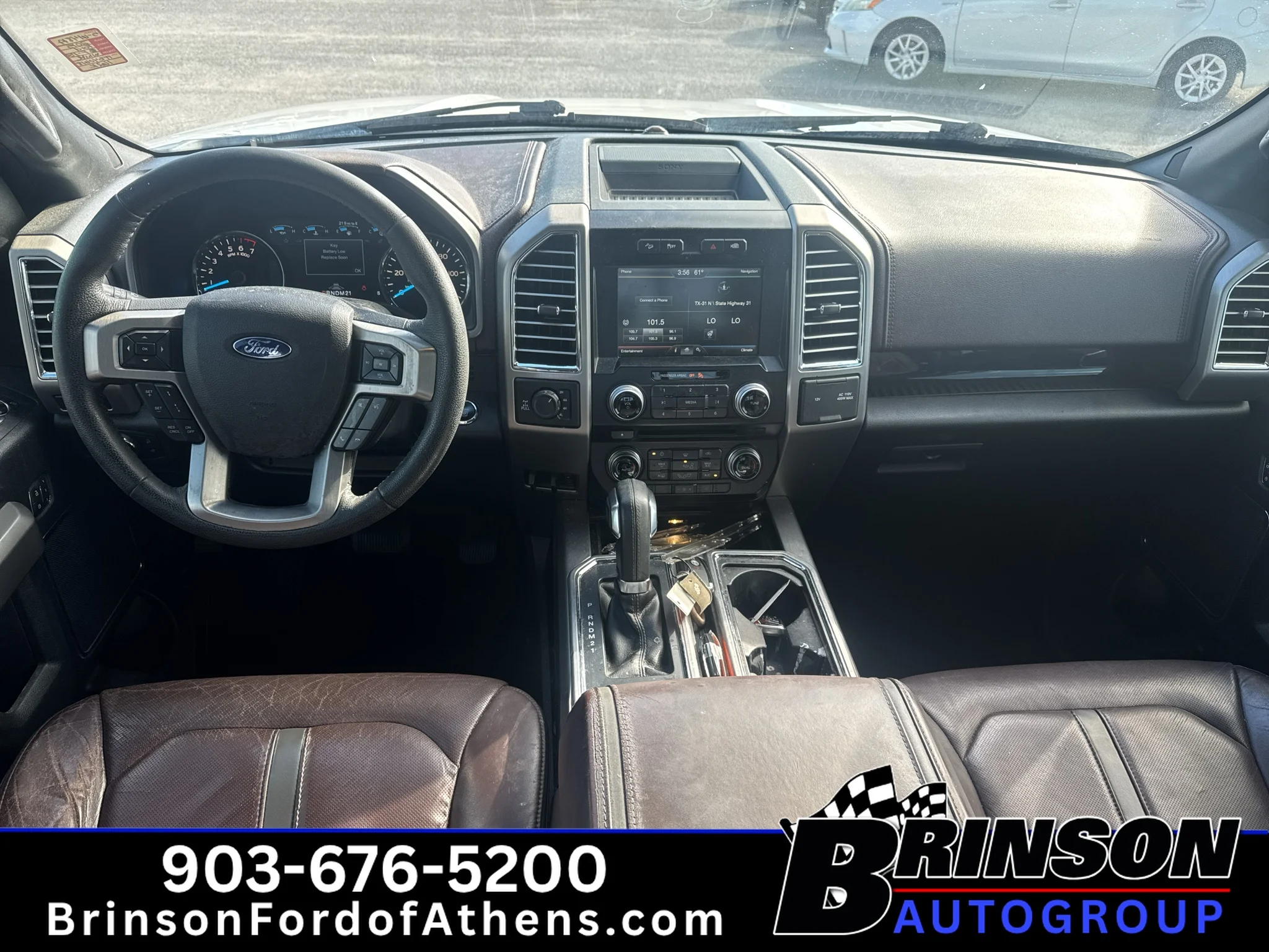 Used 2015 White Platinum Metallic Tri-Coat Ford Platinum image 10