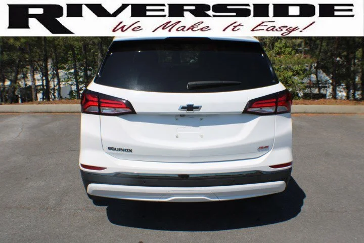 Used 2023 Summit White Chevrolet RS image 15