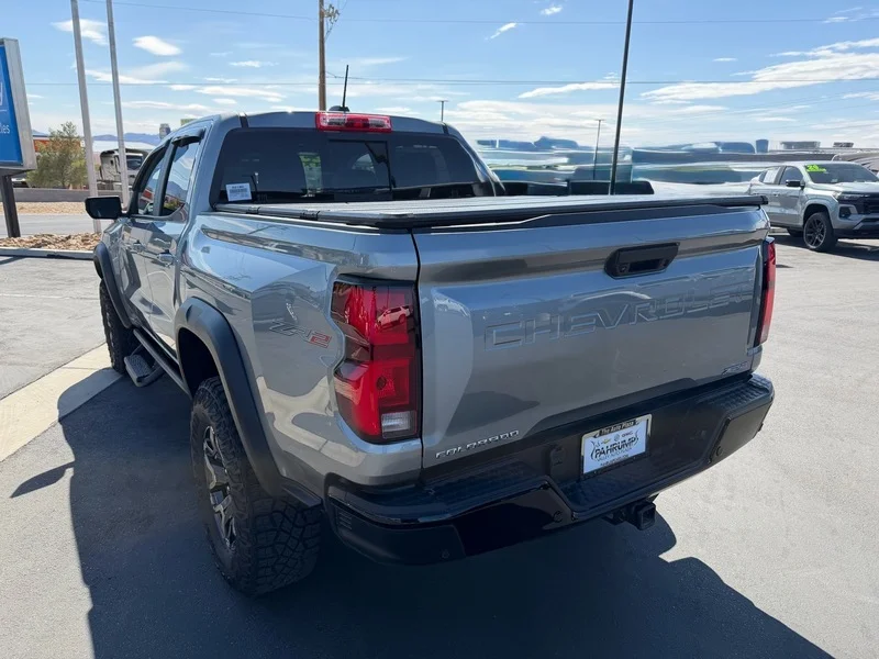Used 2025 Sterling Gray Metallic Chevrolet ZR2 image 5
