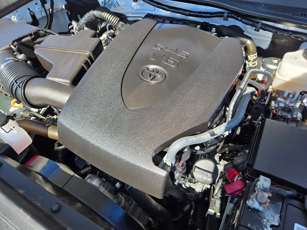 Used 2023 Ice Cap Toyota SR image 17