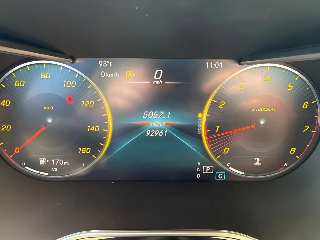 Used 2022  Mercedes-Benz GLC 300 image 27
