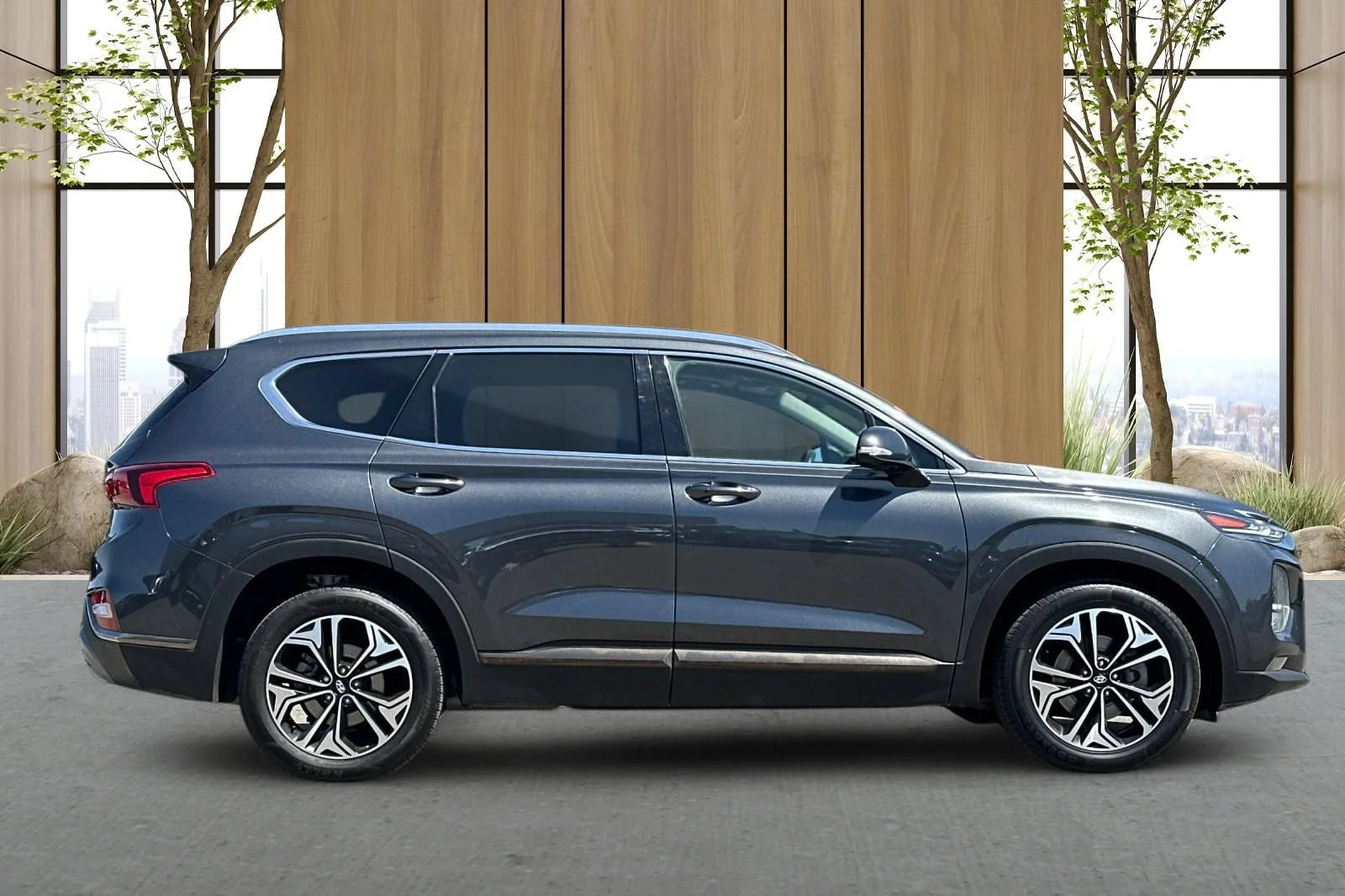 Used 2020 Gray Hyundai Limited image 3